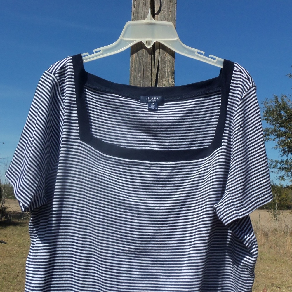 Chaps Ralph Lauren 2X Navy/white striped tee shirt